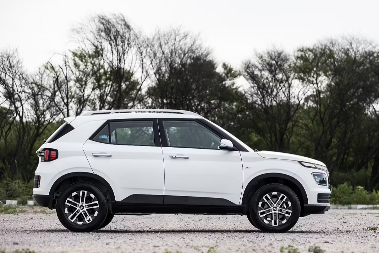 Hyundai Venue S O 1.2 Petrol